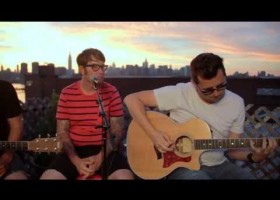 Fill in the gaps con la canción Golden Parachutes (Acoustic) de Hawthorne Heights | Recurso educativo 123502